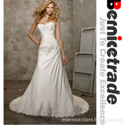 Custom Made White Taffeta Lace Appliques Wedding Dress